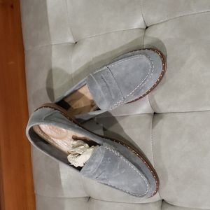 Sperry Seaport Penny Stud Gray.  Size 10M.